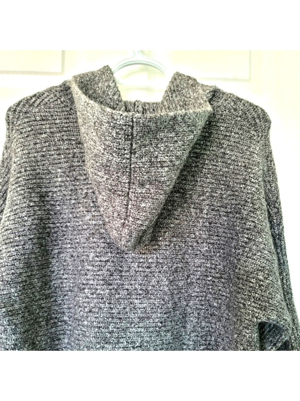 Old Navy Women's Knitted Pull-Over Hoodie Sweater Size M - Picture 7 of 11